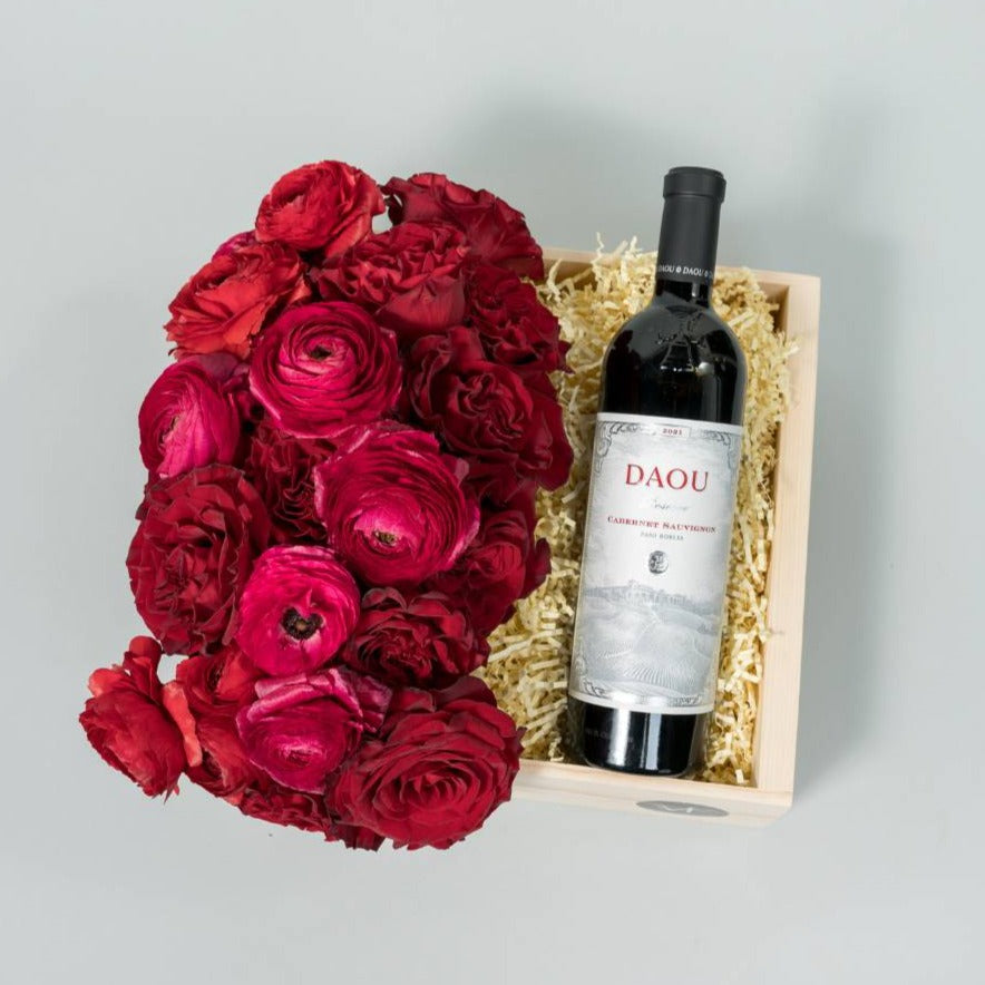 Merci Gift Box, Flowers and wine