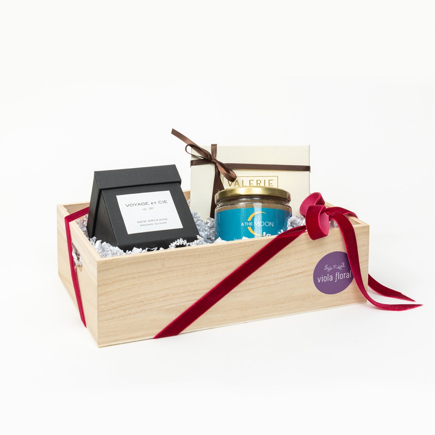 Mini Luxe Gift Box, Candle, scrub and chocolate box