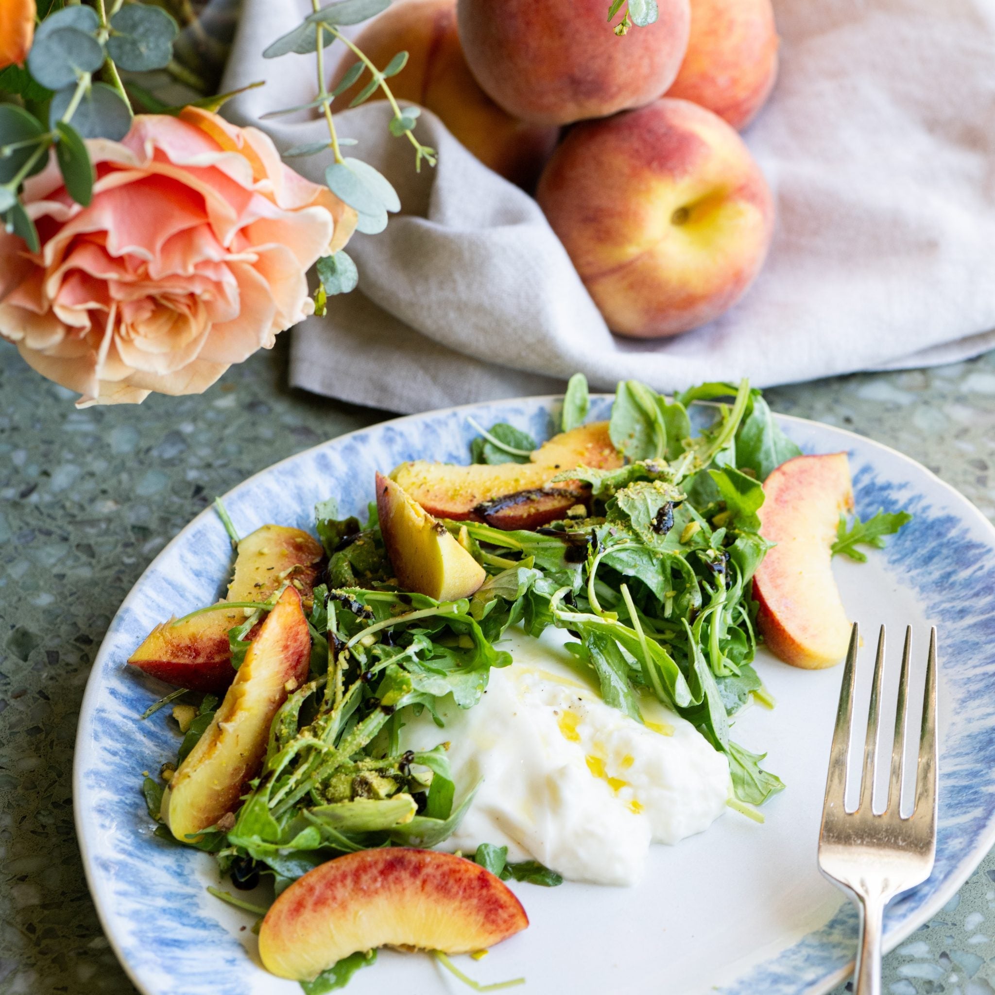 4th of July Tablescapes and Floral Arrangements for a Festive Spread