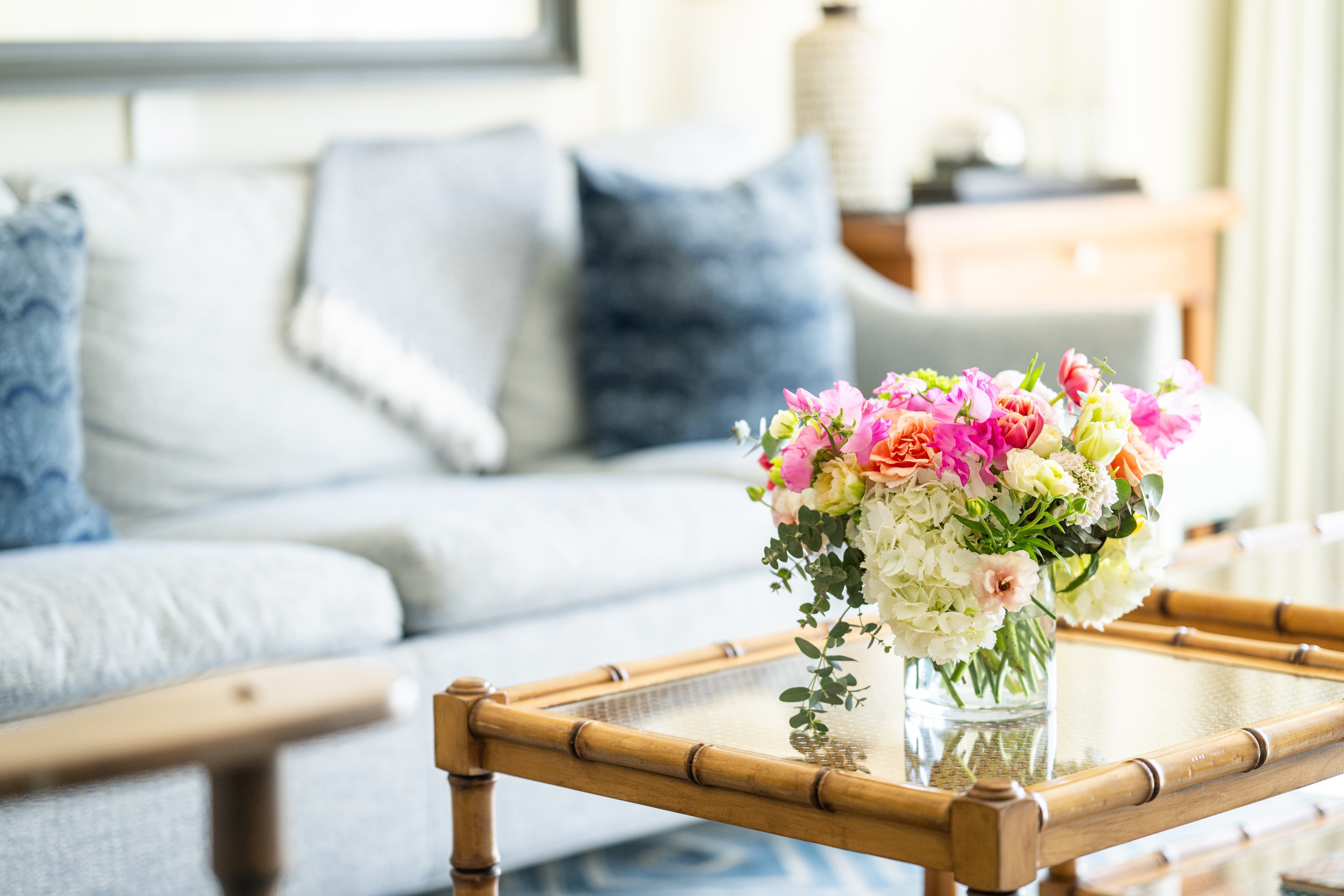 How Birthday Flowers Enhance Emotions and Meaning