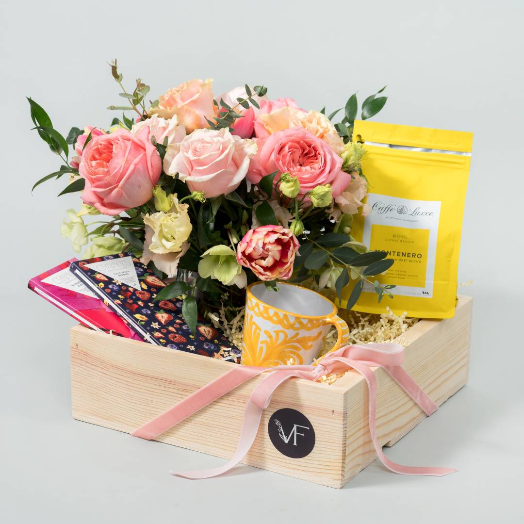 Bonjour Gift Box Viola Floral, Coffee and Flowers